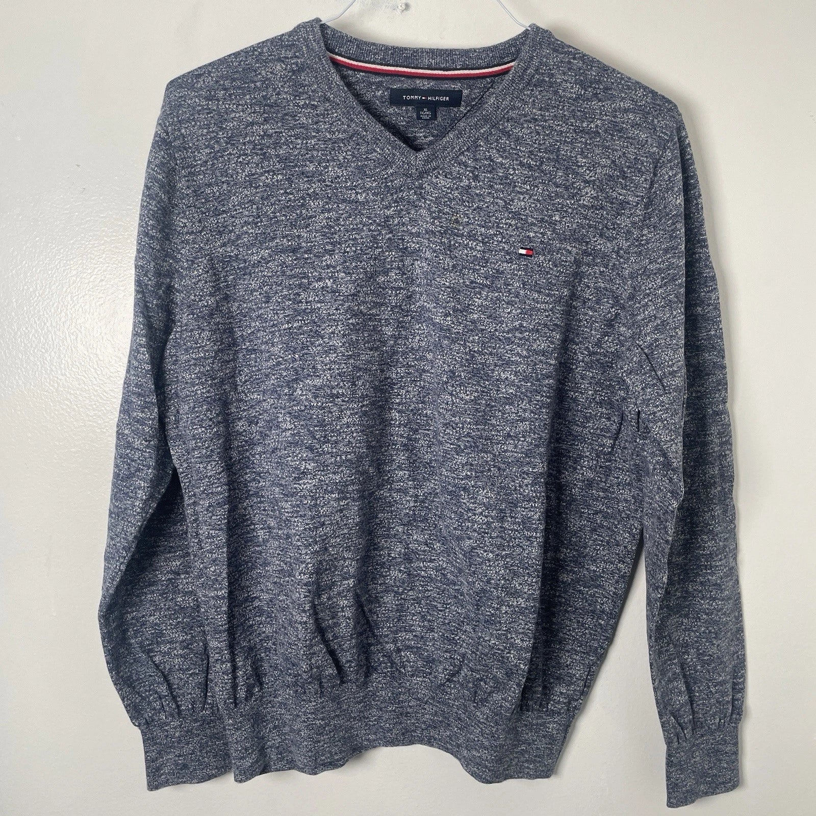 Tommy Hilfiger Men's XL V-neck Pullover Sweater Grey Blue